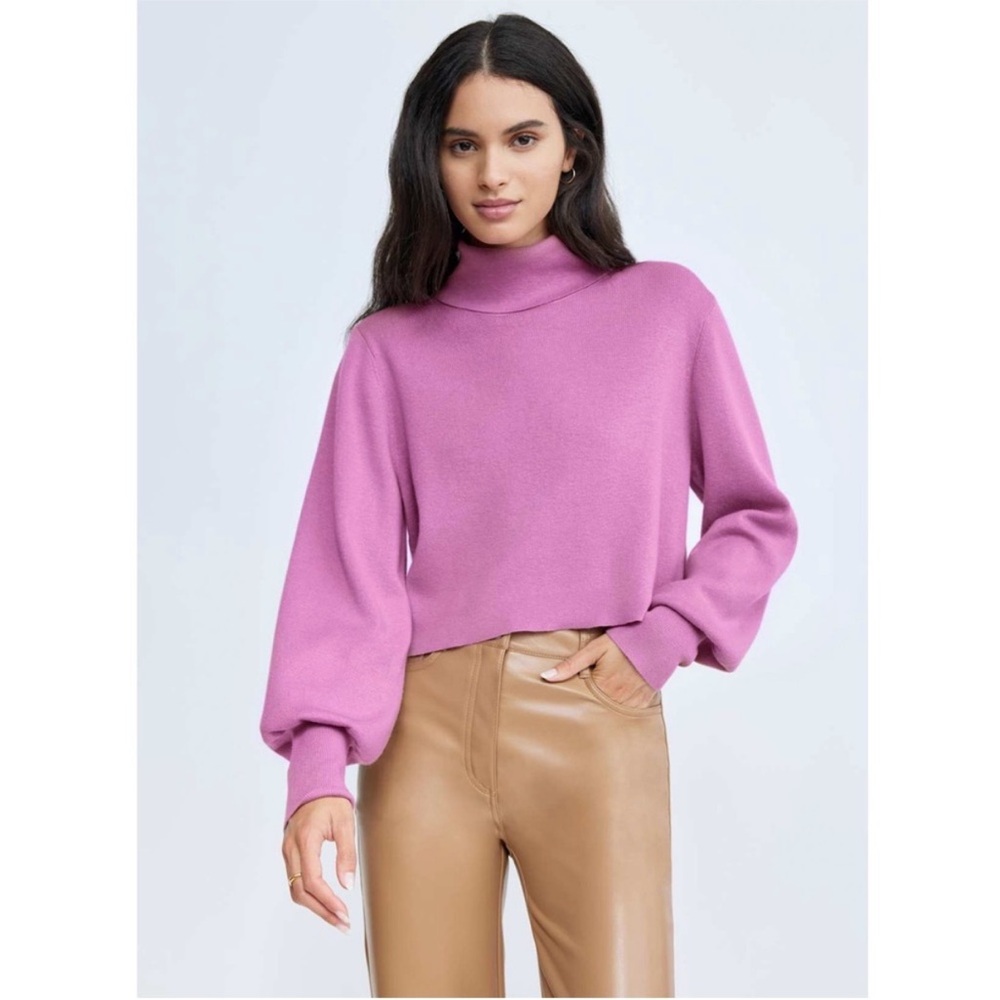 Aritzia Wilfred Rebecca Soft Orchid Turtleneck Sweater